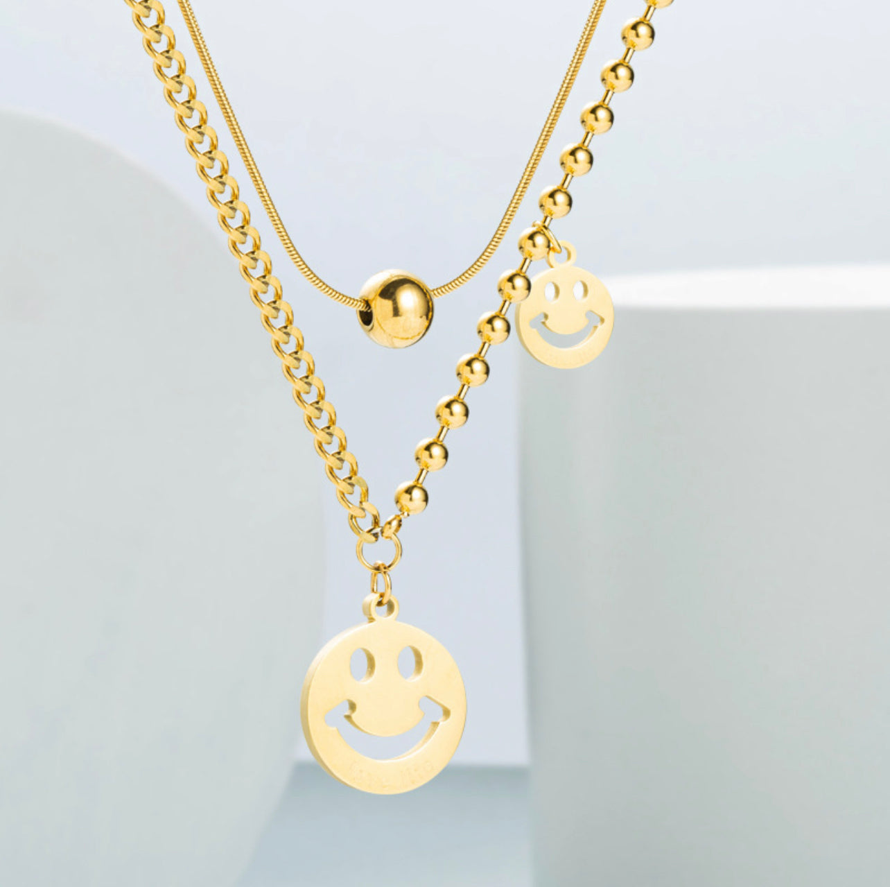 DOBLE LAYER SMILEY FACE