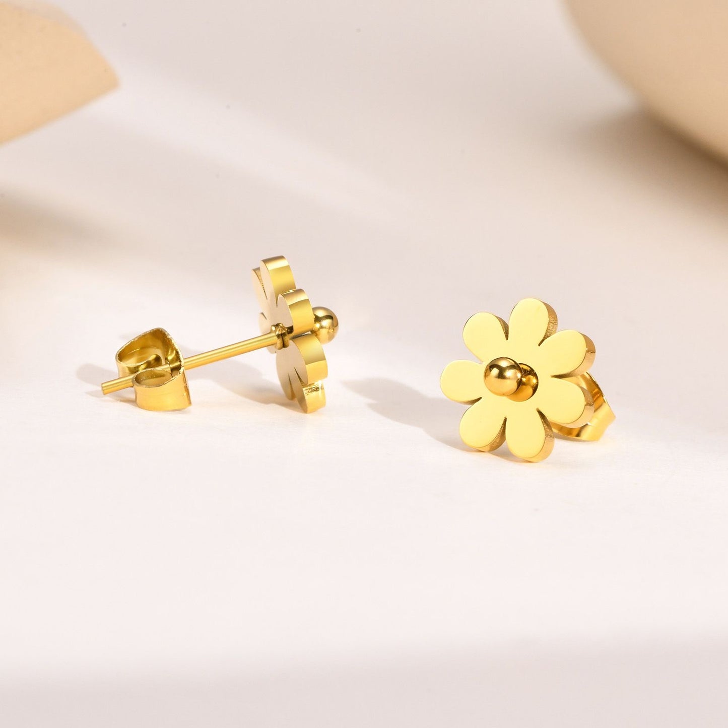 PETALS BLOOM EAR STUDS