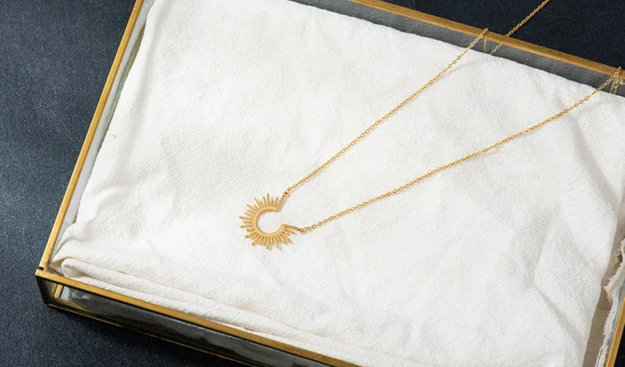 SUNRISE NECKLACE