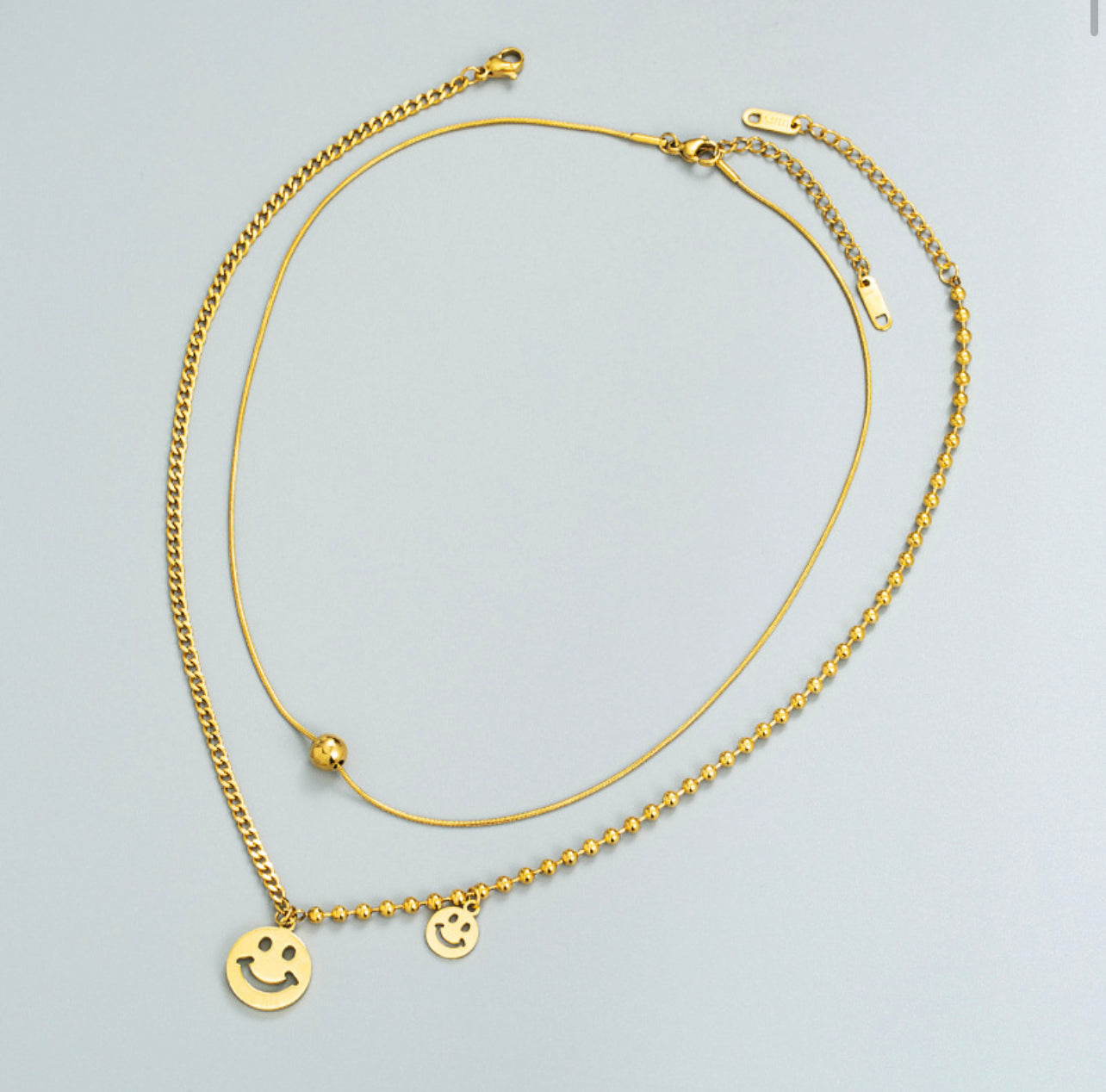 DOBLE LAYER SMILEY FACE