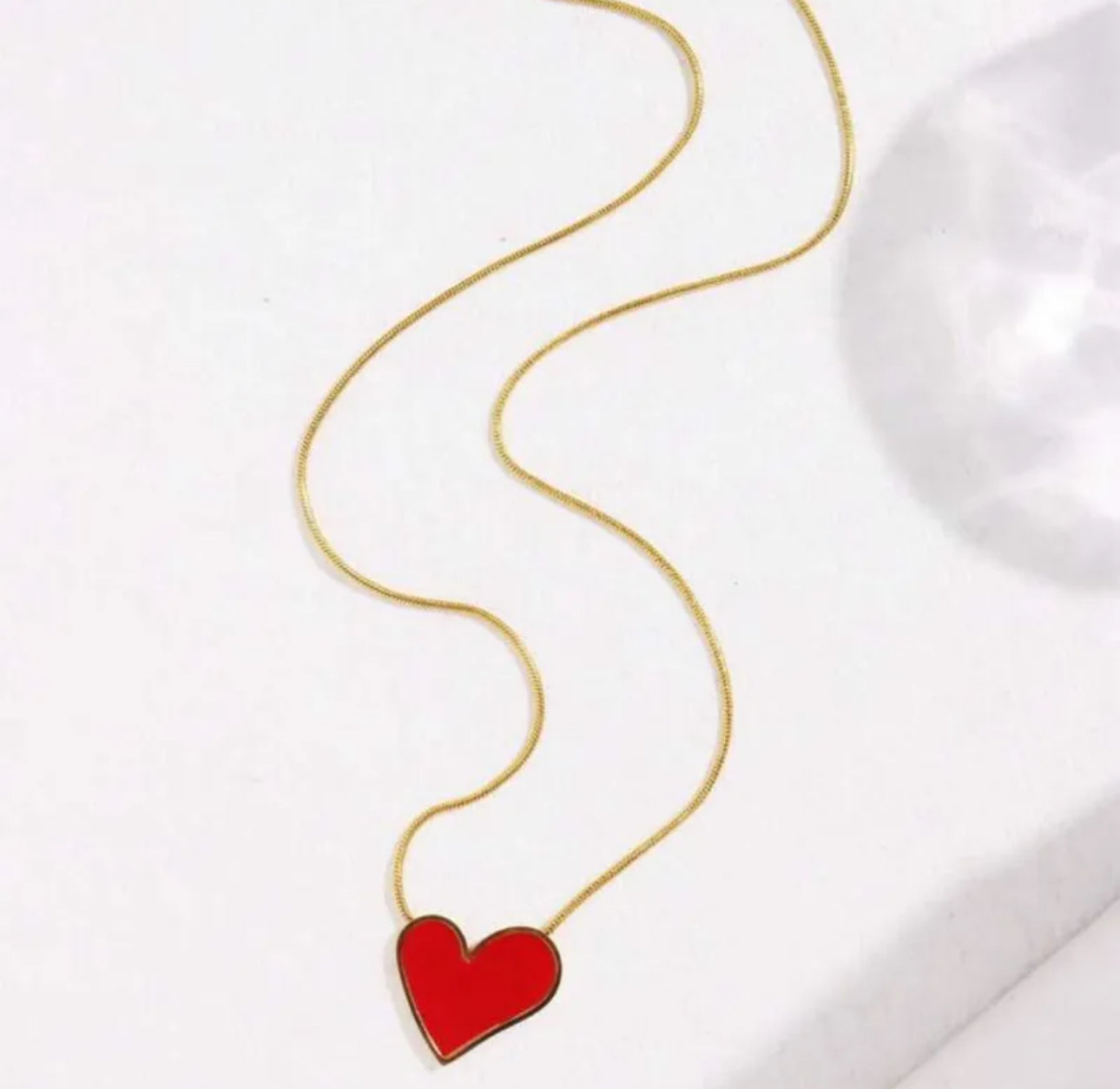 HEART NECKLACE