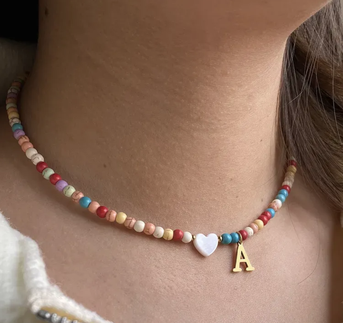 MULTICOLOR BEADED NECKLACE