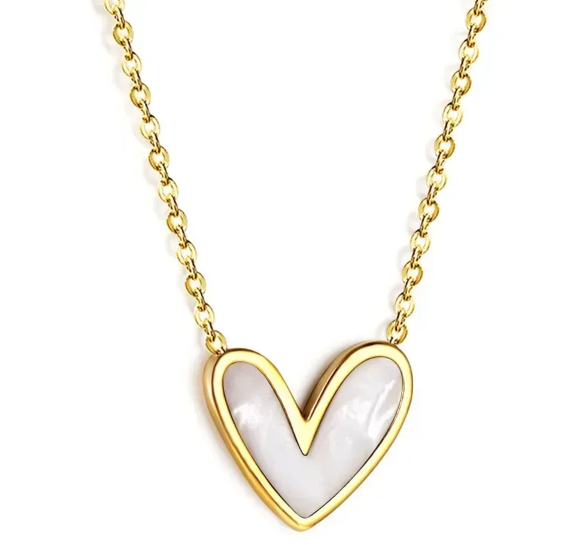 ETERNAL LOVE NECKLACE