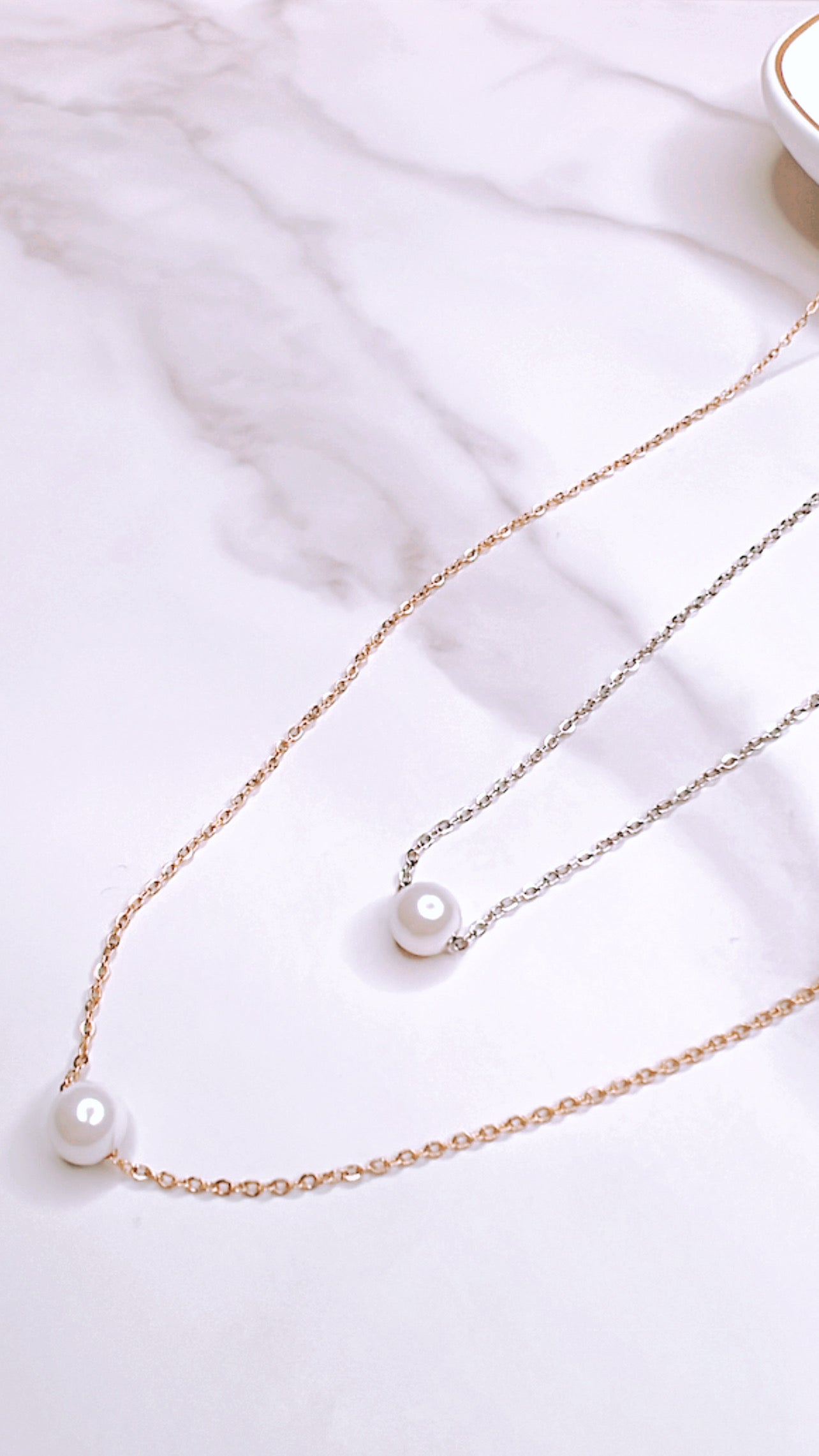 SINGLE PEARL NECKLACE