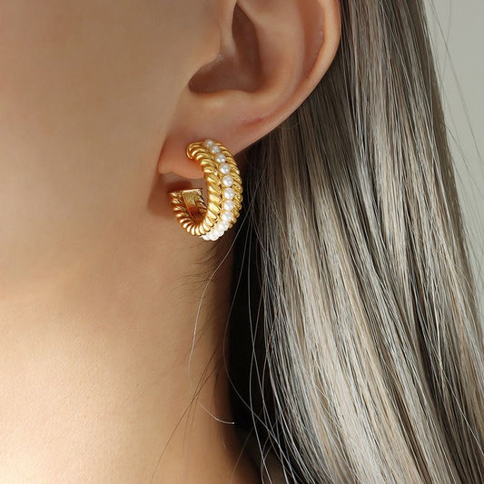 ELEGANT C SHAPE PEARL EARRINGS