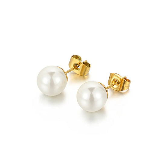 SIMPLE PEARL EARRINGS