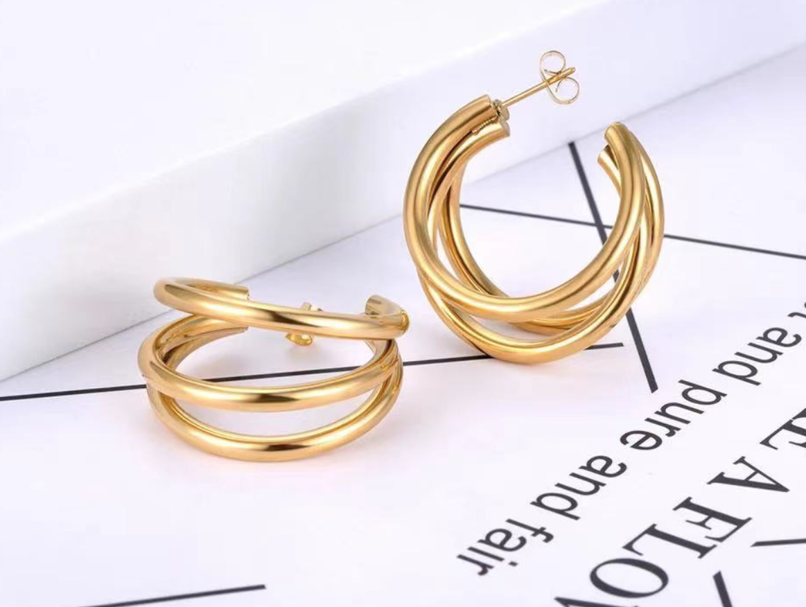 3-LAYERS C SHAPED EARRINGS