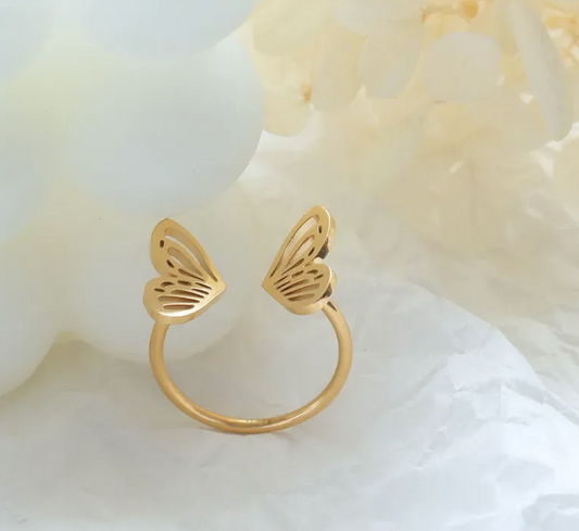 BUTTERFLY RING